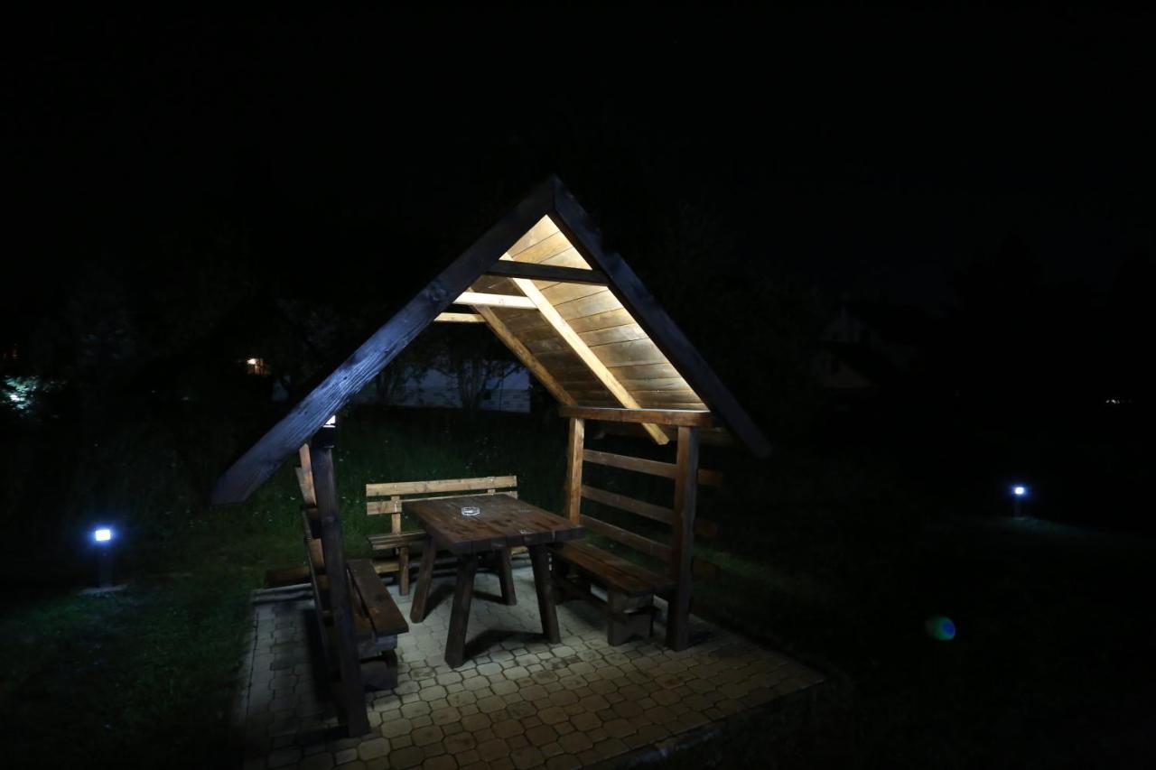 Mipet Apartmani Zlatibor Kültér fotó