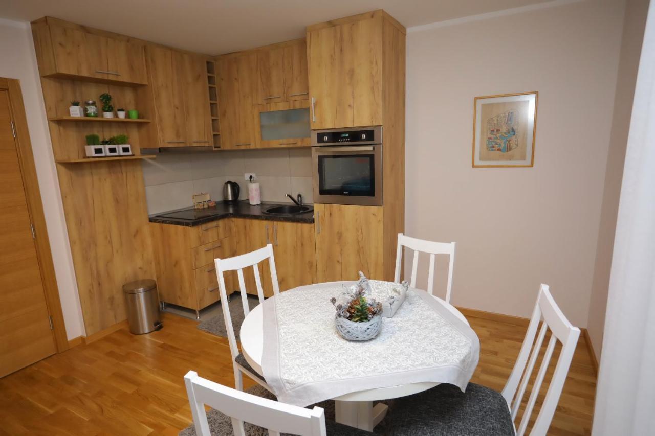 Mipet Apartmani Zlatibor Kültér fotó