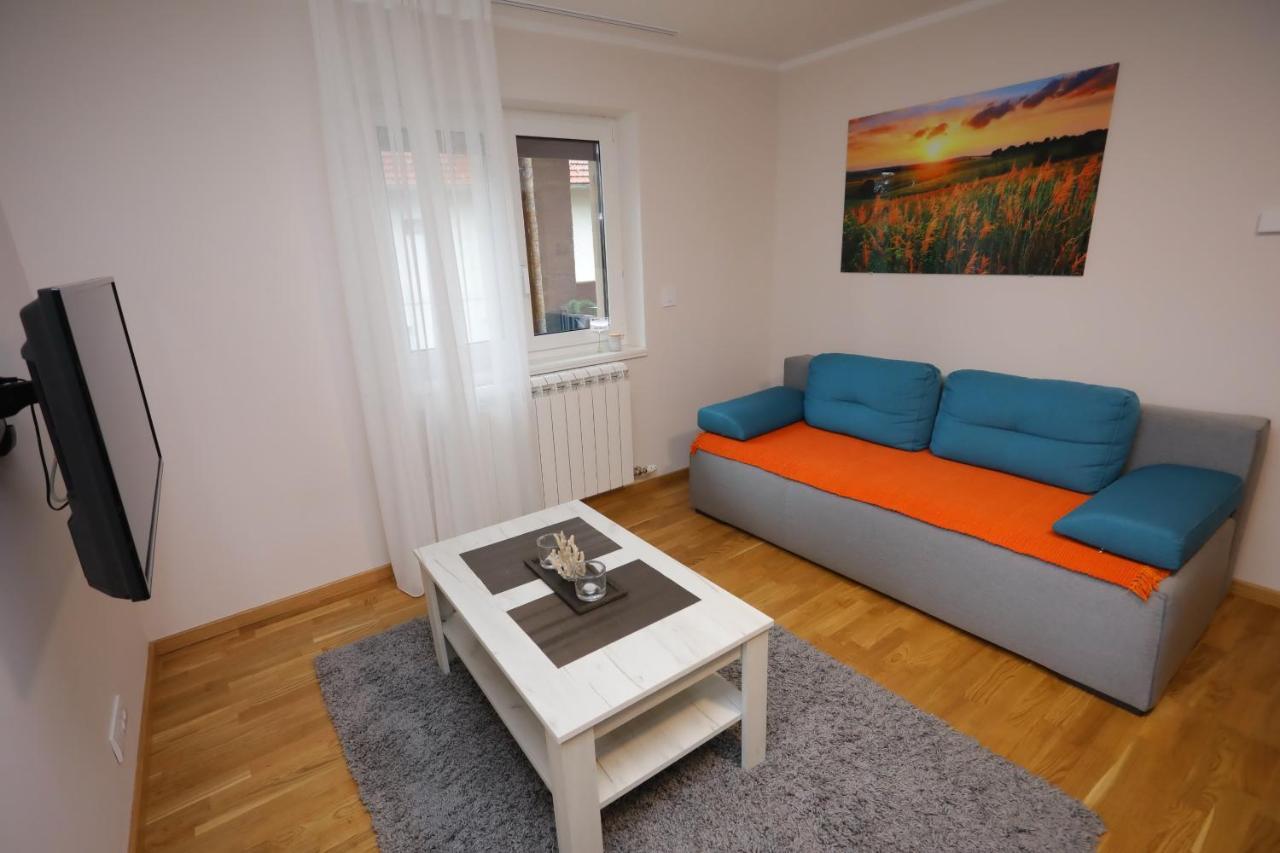 Mipet Apartmani Zlatibor Kültér fotó