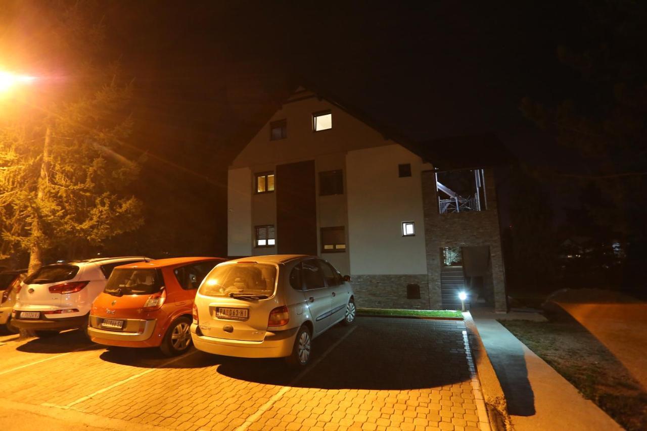 Mipet Apartmani Zlatibor Kültér fotó